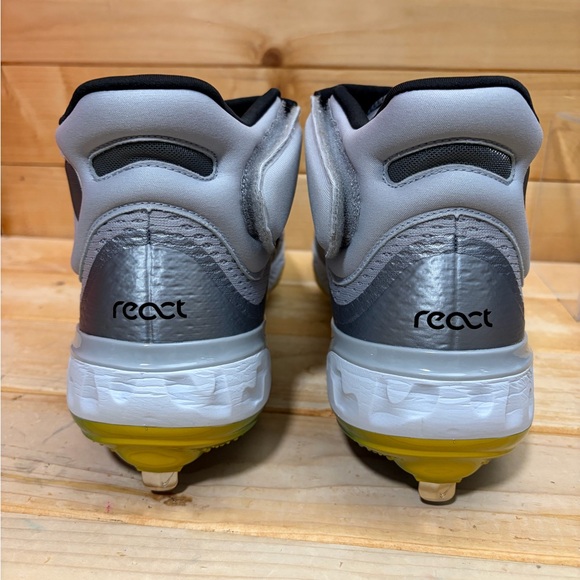 New Nike Baseball Cleats Alpha Huarache Elite 4 Mid Rainbow FZ3327-001 Men’s 12 - Picture 4 of 7